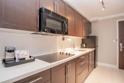  - Sandman Signature Hotel & Suites Edmonton