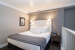  - Sandman Signature Hotel & Suites Edmonton