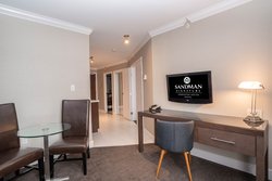  - Sandman Signature Hotel & Suites Edmonton