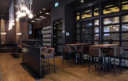  - Sandman Hotel City Centre Vancouver