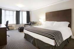  - Sandman Hotel City Centre Vancouver