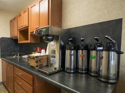  - Red Roof Inn & Suites Dickinson