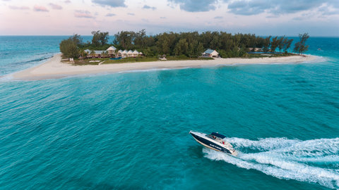 Thanda Island speedboat