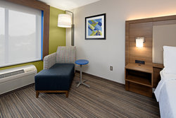  - Holiday Inn Express Atascadero