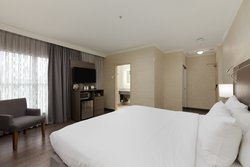 - GEC Granville Suites Hotel Downtown Vancouver