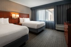  - Courtyard by Marriott Hotel Fresno