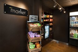  - Courtyard by Marriott Hotel Fresno