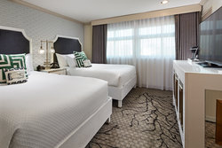  - Carlyle Inn Los Angeles