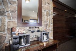  - Sandman Inn Cranbrook