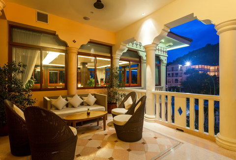 CENTARA GRAND BEACH PHUKET - Photo 101