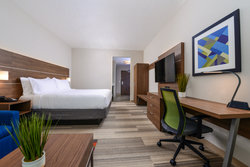  - Holiday Inn Express & Suites Wildwood - I-75, Exit 329