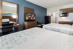  - HomeTowne Studios Newport News