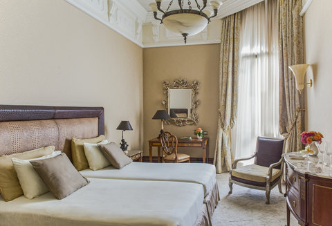 ANANTARA PALAZZO NAIADI - Photo 4