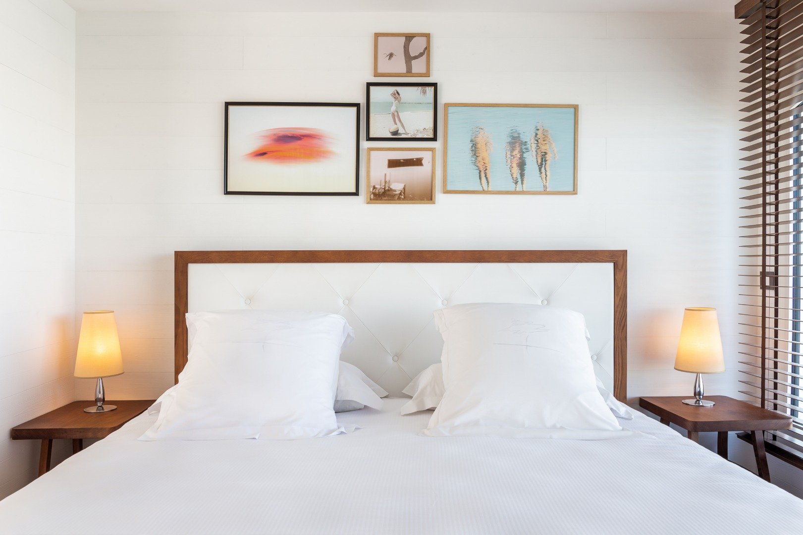 Hotel Ile de la Lagune-guestroom-Newport Room.jpg