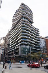  - Sonder Maisonneuve Hotel Downtown Montreal