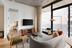  - Sonder Maisonneuve Hotel Downtown Montreal