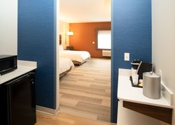  - Holiday Inn Express Houghton