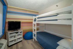  - Holiday Inn Express Houghton