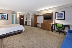  - Holiday Inn Express Waldorf