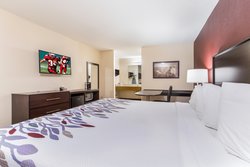  - Red Roof Inn University Albuquerque - I-40, Exit 159A & 159D