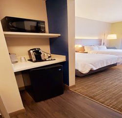  - Holiday Inn Express & Suites Rehoboth Beach