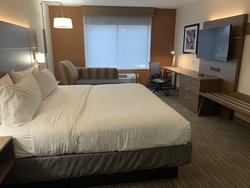  - Holiday Inn Express & Suites Cranberry