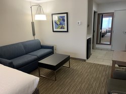  - Holiday Inn Express & Suites Cranberry