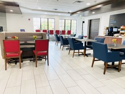 - Holiday Inn Express & Suites Grand Island