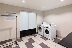  - Holiday Inn Express & Suites Lakeway