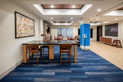  - Holiday Inn Express & Suites Rockport