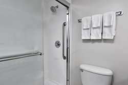  - Holiday Inn Express Innsbrook Richmond - I-64, Exit 180