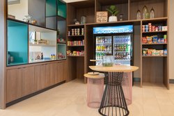  - Holiday Inn Glendale