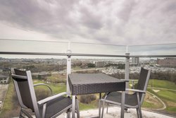  - Sandman Signature Hotel Toronto