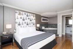  - Sandman Signature Hotel Toronto