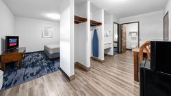  - Atria Hotel & RV McGregor