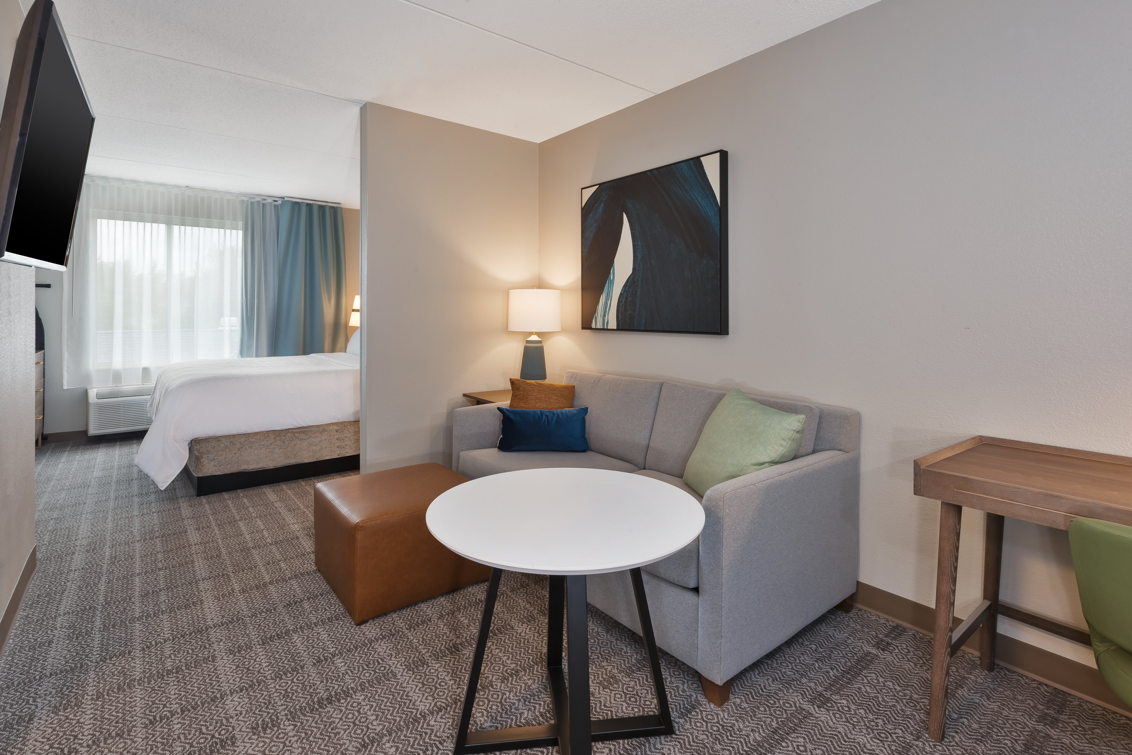 STAYBRIDGE STES PITTSBURGH AIRPORT-guestroom-Beautifully appointed Suites, ideal for extended stays..jpg