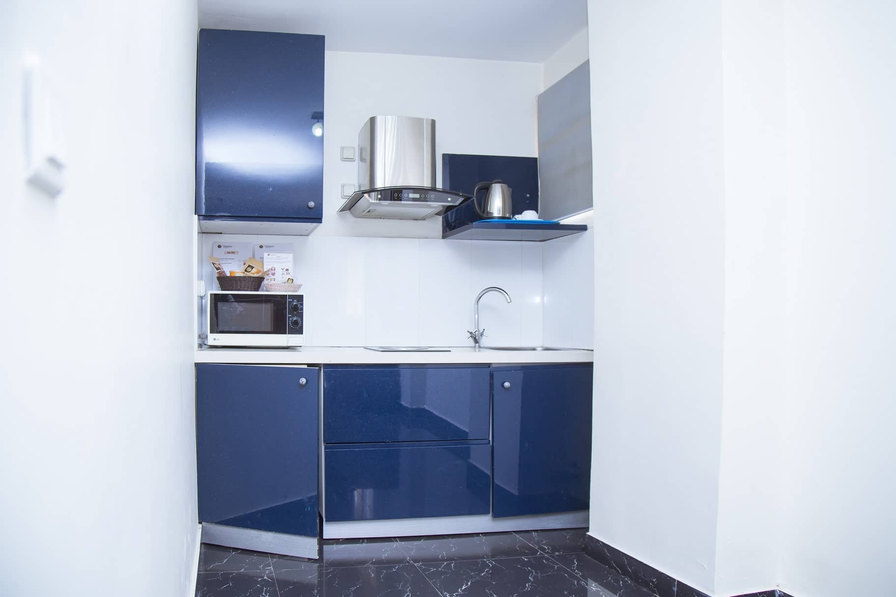 LE NDIAMBOUR HOTEL ET RESIDENC-guestroom-Junior suite type 2.jpg
