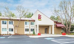  - Red Roof Plus+ Inn & Suites South Deerfield