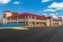  - Red Roof Inn & Suites Athens - I-65, Exit 351