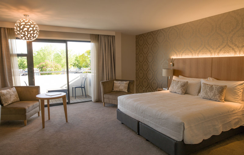 PORTERS BOUTIQUE HOTEL-guestroom-Deluxe Room.jpg