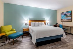  - SPOT X Hotel Southwest Orlando