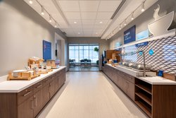  - Holiday Inn Express & Suites Vaughan
