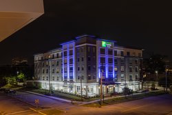  - Holiday Inn Express & Suites Vista Downtown Columbia