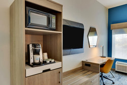  - Holiday Inn Express & Suites Central Ardmore