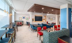  - Holiday Inn Express & Suites Brandon