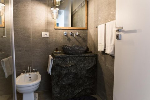 Bathroom(2)