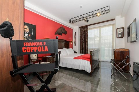 Room(2)