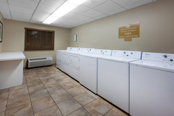  - Candlewood Suites South East Kalamazoo - I-94, Exit 80