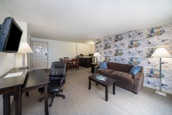  - Grove West Seattle Inn