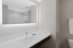  - Holiday Inn Express & Suites Lake Placid